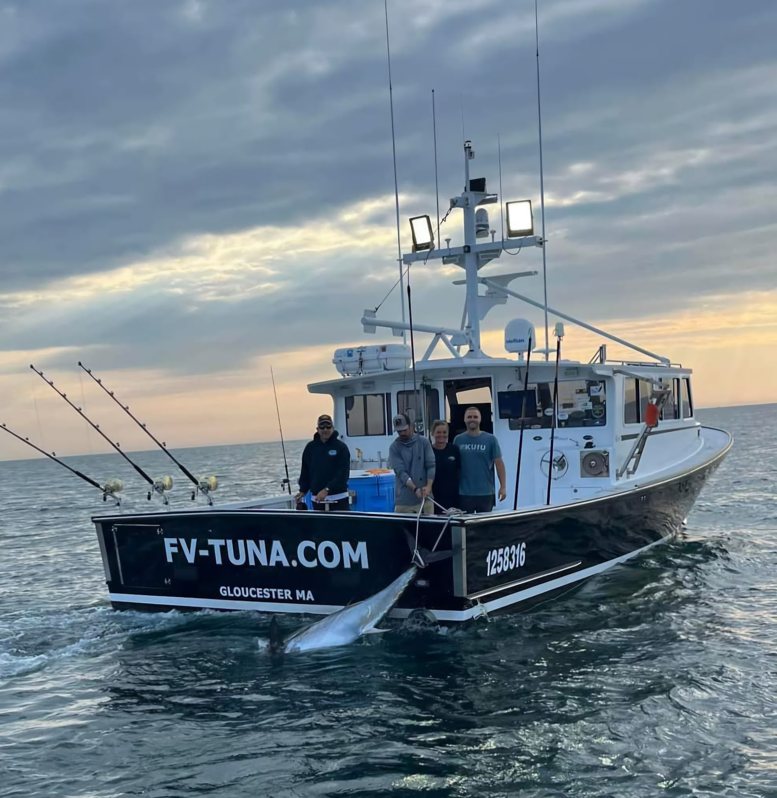 Fishing vessel